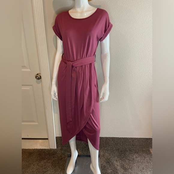 No Brand Dresses & Skirts - Soft Stretchy Wrap-Look Pull-Over Belted Dress~Short Rolled Sleeves~Size M
